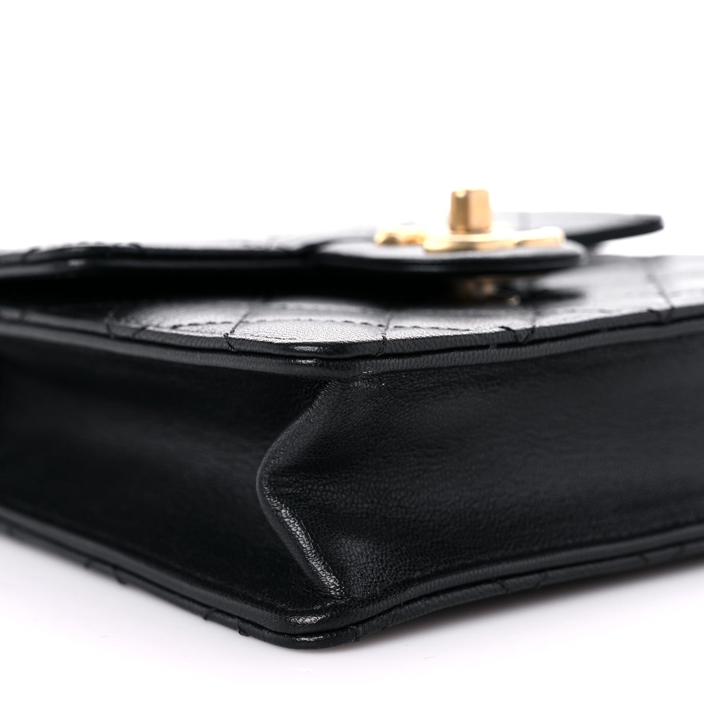 Goatskin Quilted Chic Pearls Flap Black