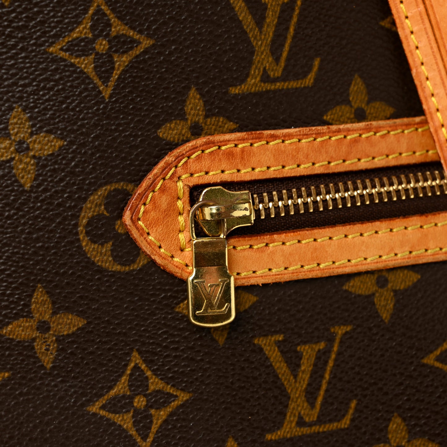 Monogram Alma Voyage GM