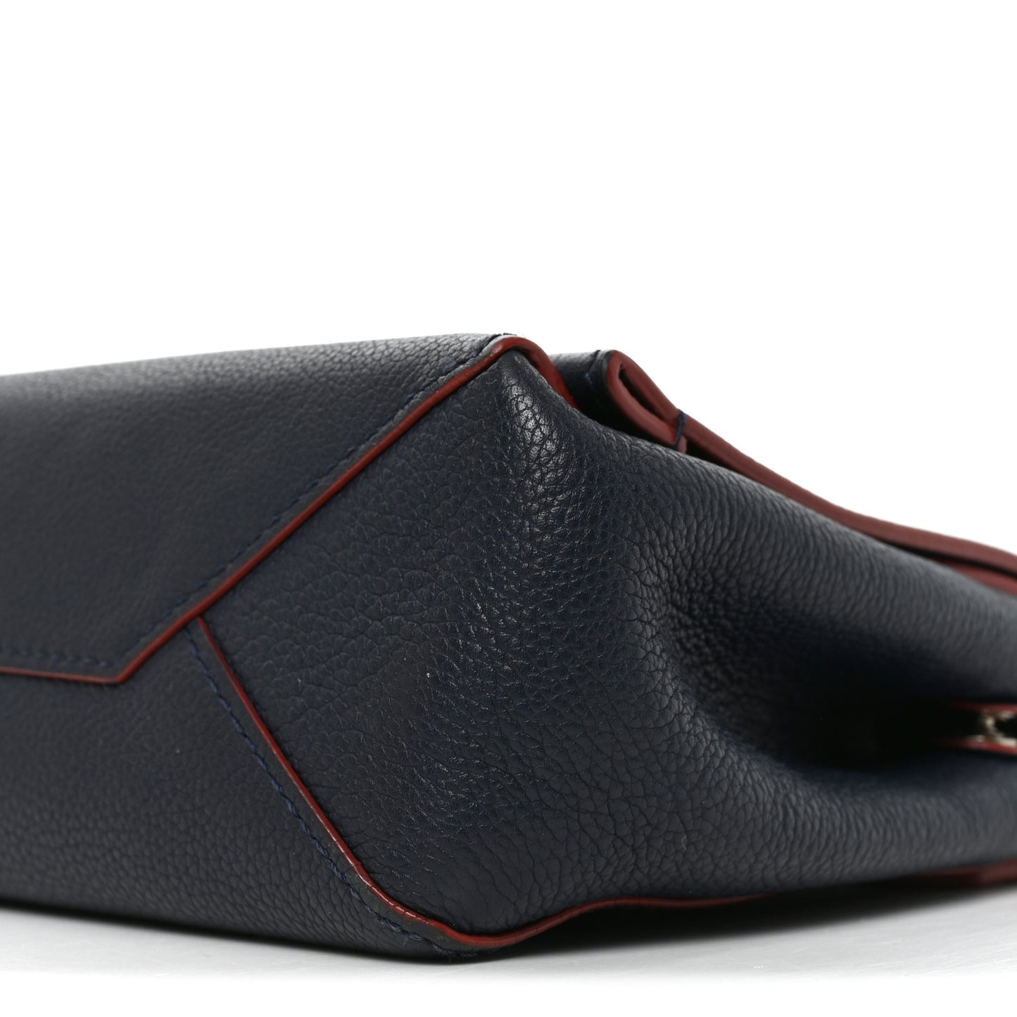 Calfskin Lockme II Chain Bag BB Marine Rouge