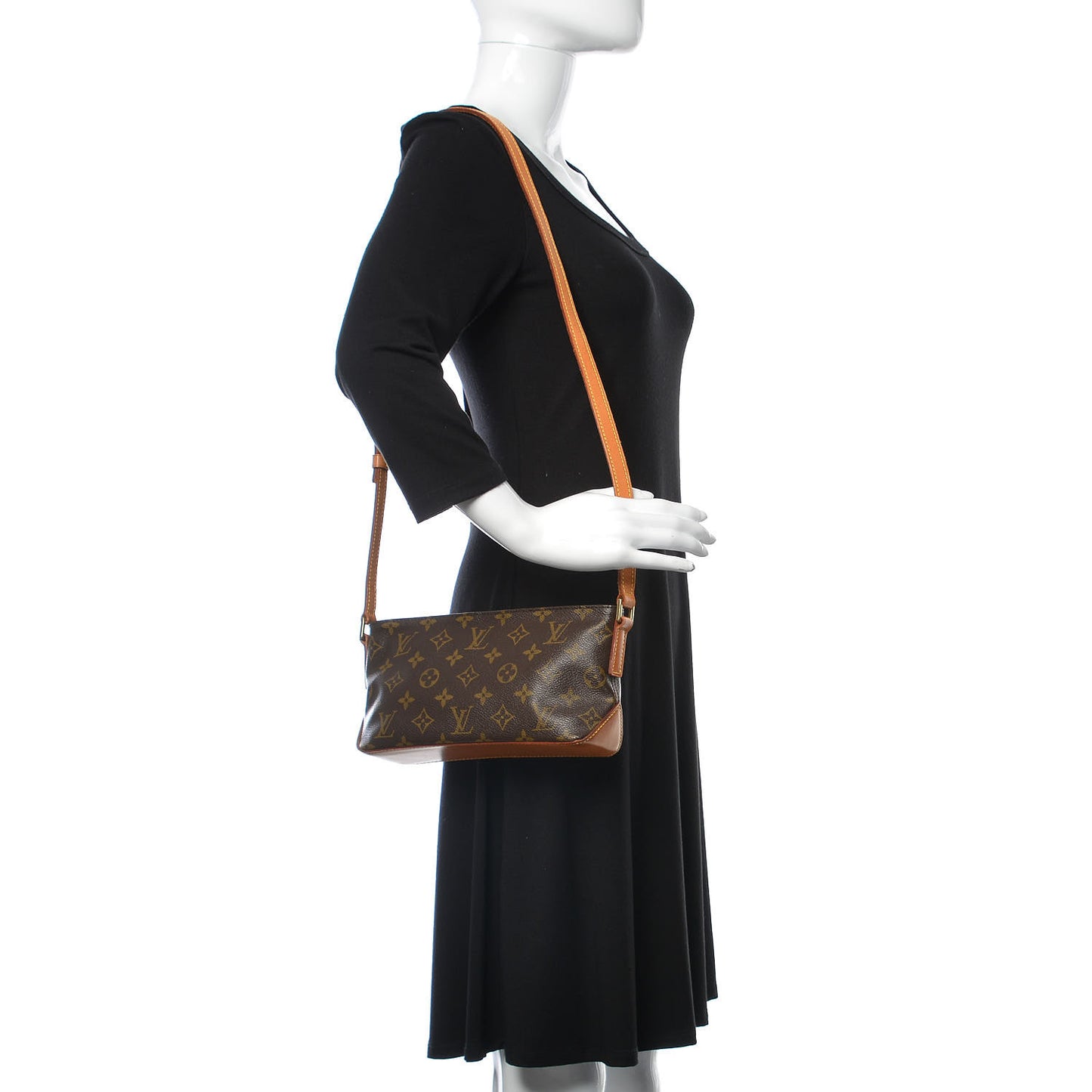 Monogram Trotteur
