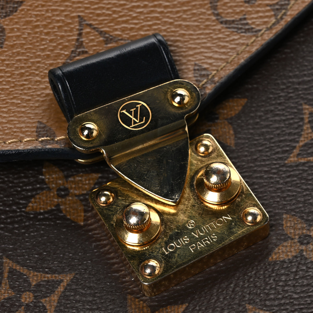 Louis Vuitton Reverse Monogram Pochette Metis 11 of 11
