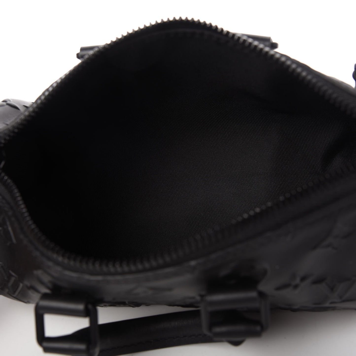 Monogram Seal Keepall XS Black