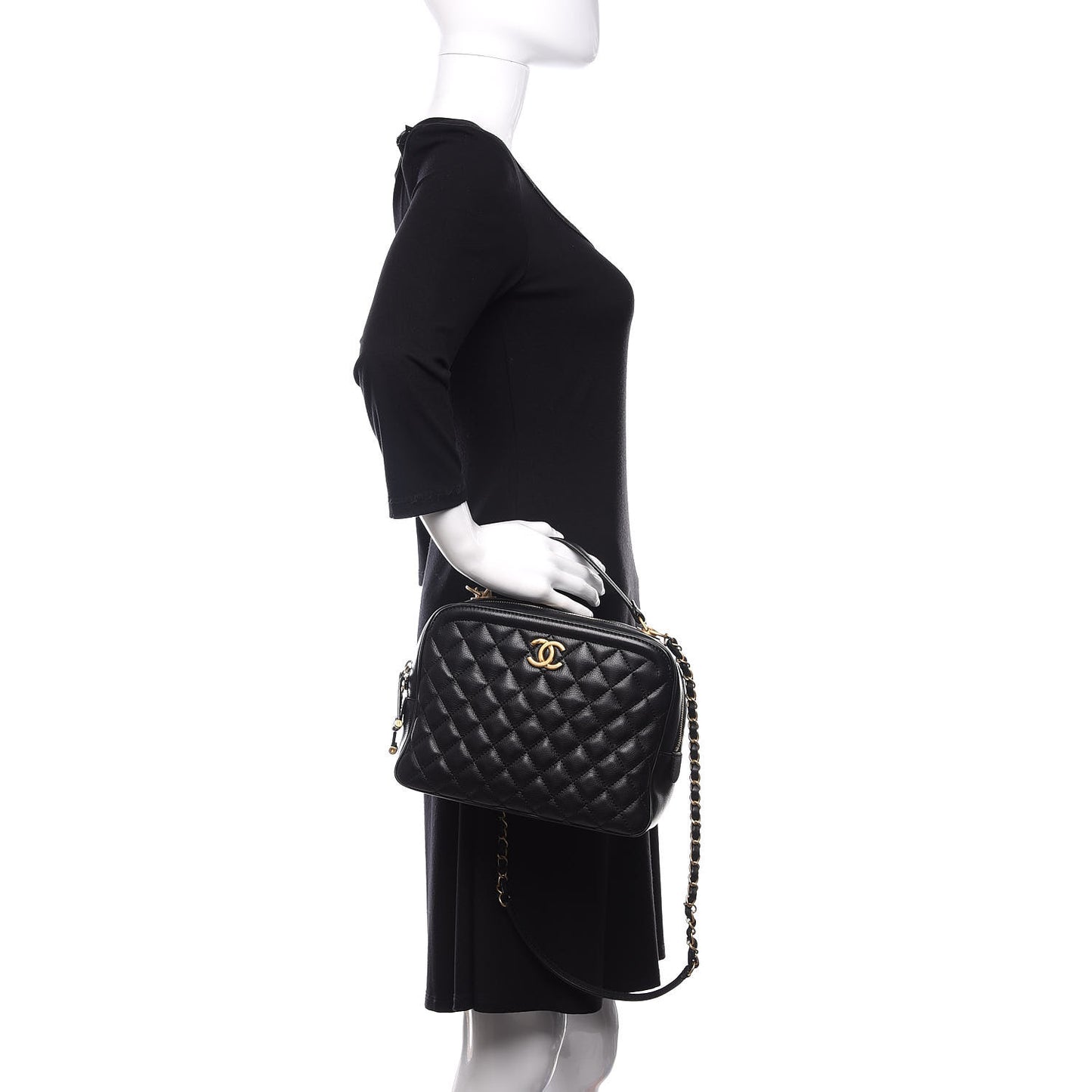 Calfskin Quilted CC Medium Vanity Case Black