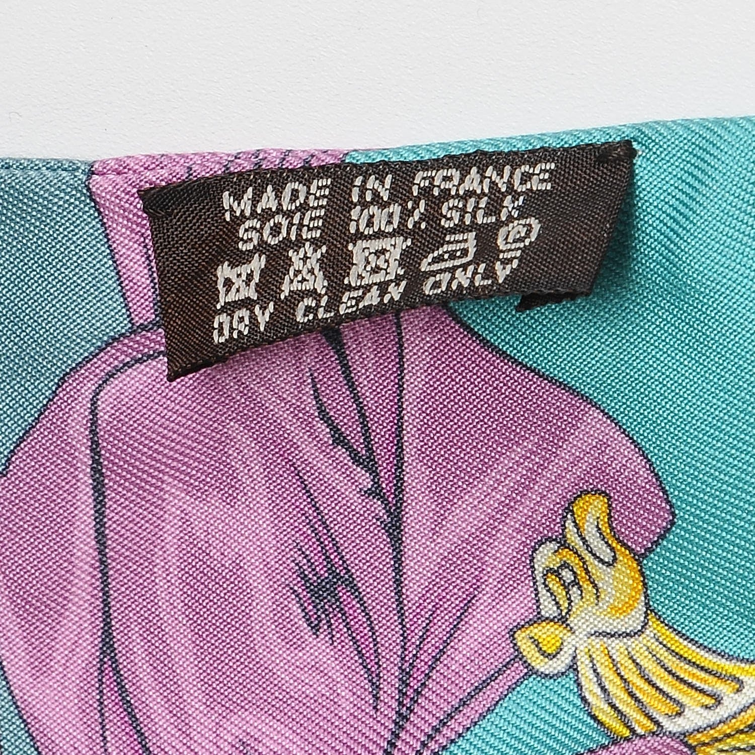 Hermes Silk Cavalleria d'etriers Twilly Celadon Bleu Vieux Rose 3 of 4