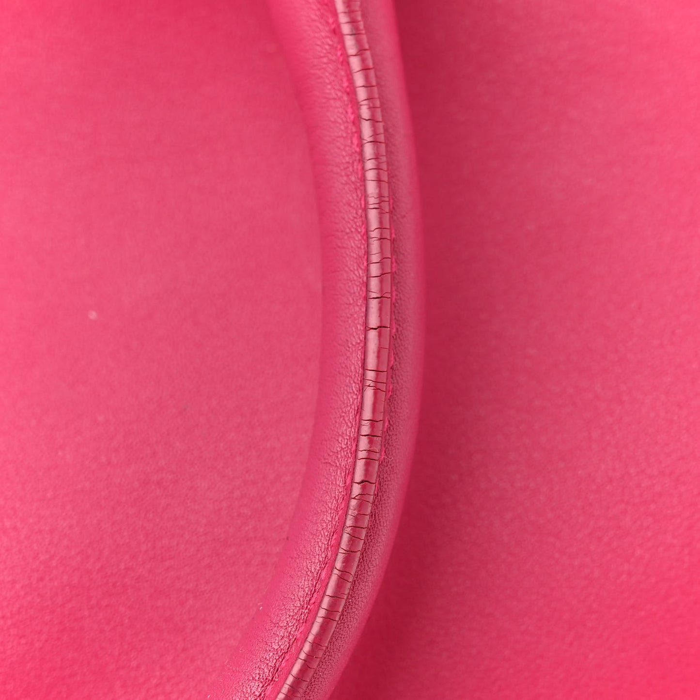 Calfskin Small Classic Y Cabas Fuchsia
