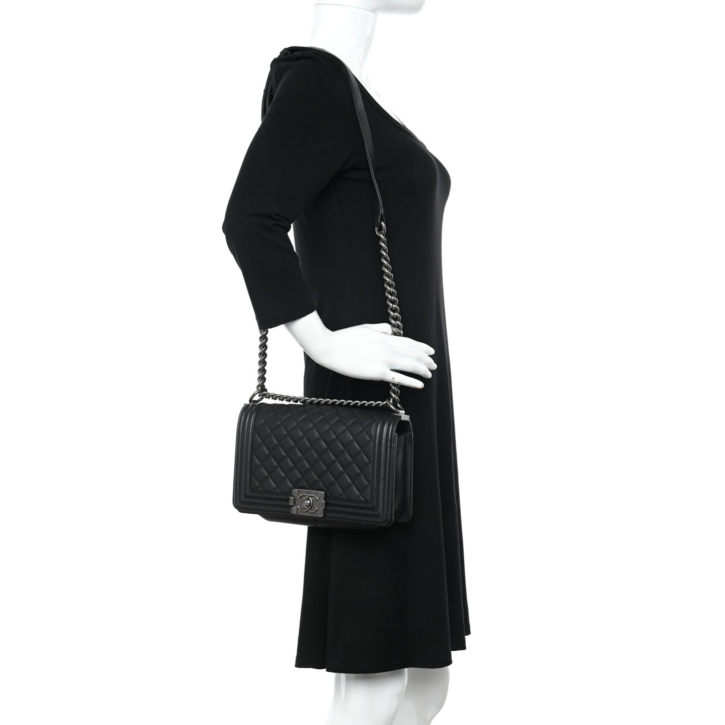 Calfskin Quilted Medium Boy Flap Black