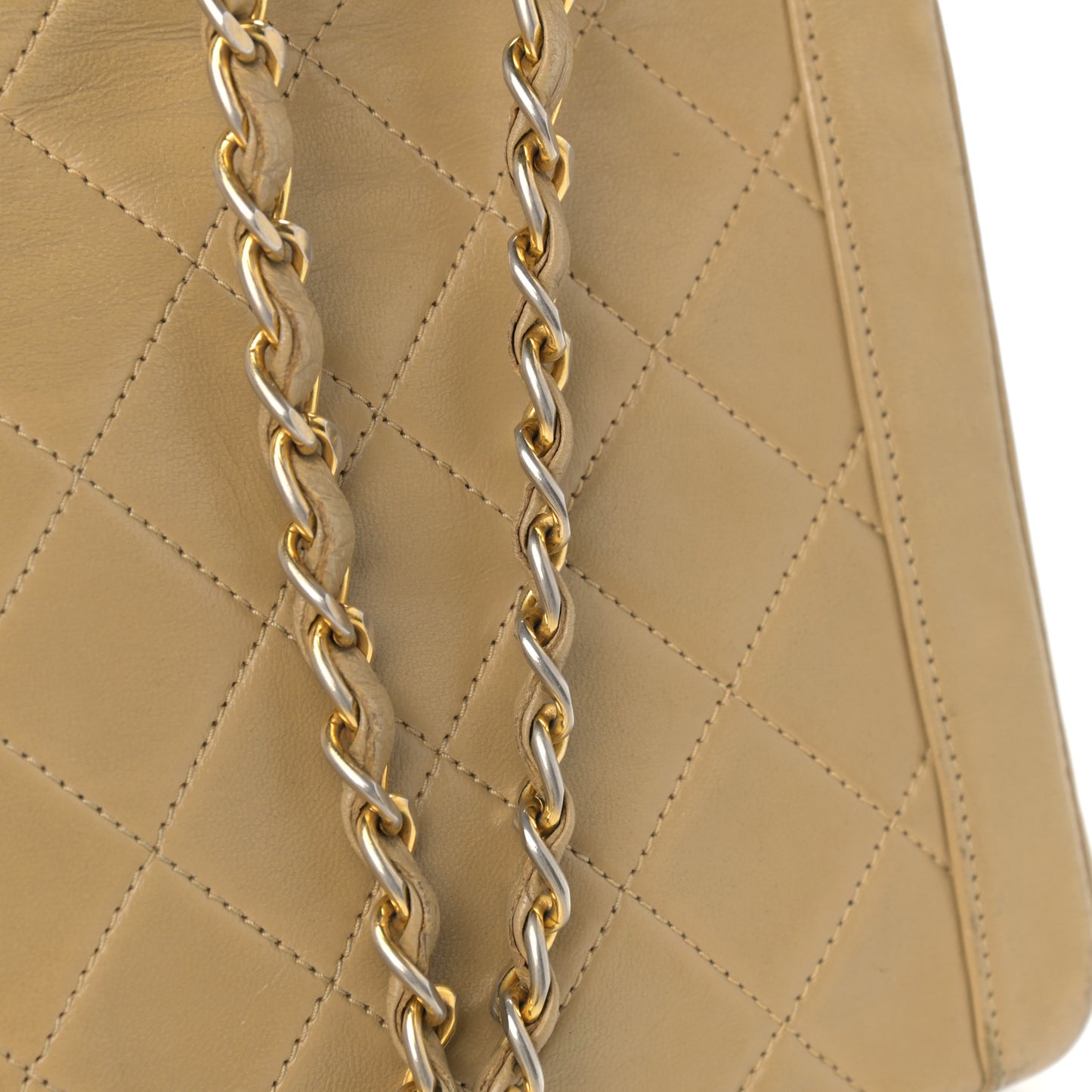 Lambskin Quilted Medium Single Flap Beige