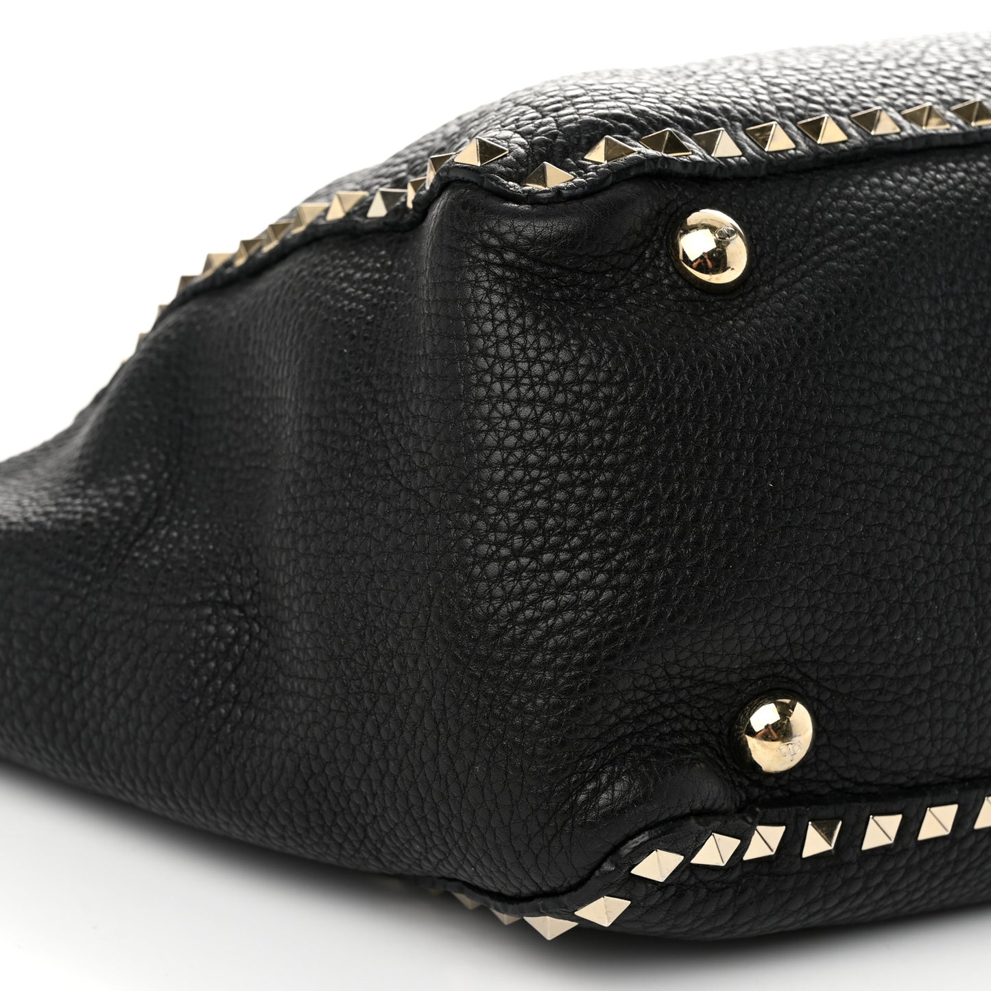 Pebbled Calfskin Medium Rockstud Tote Black