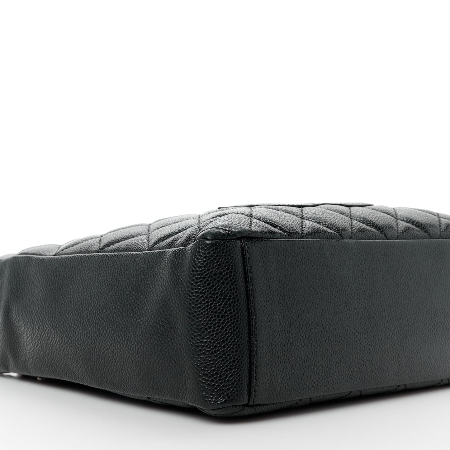 Caviar Quilted Petit Shopping Tote PST Black