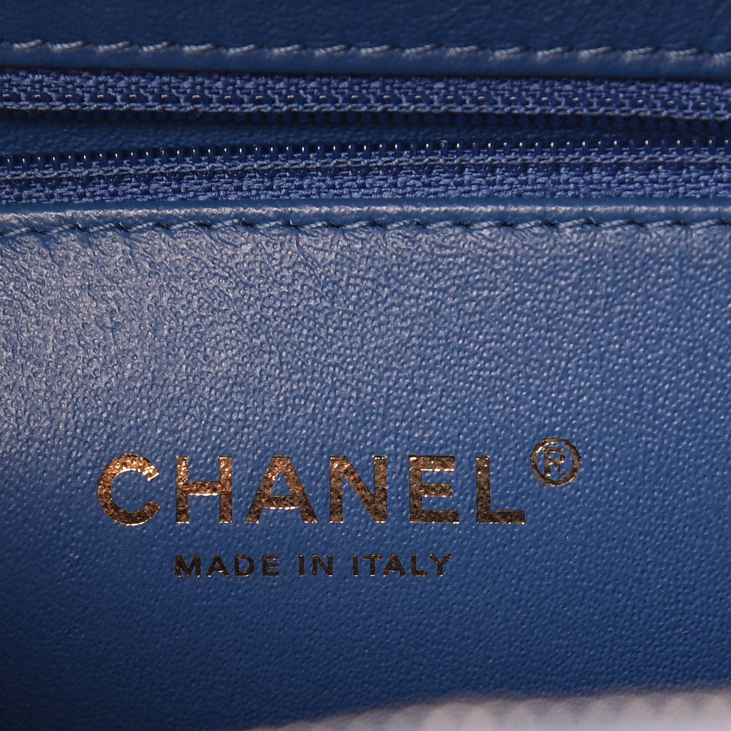 Chanel Caviar Quilted Medium CC Filigree Vanity Case Dark Blue 6 of 10