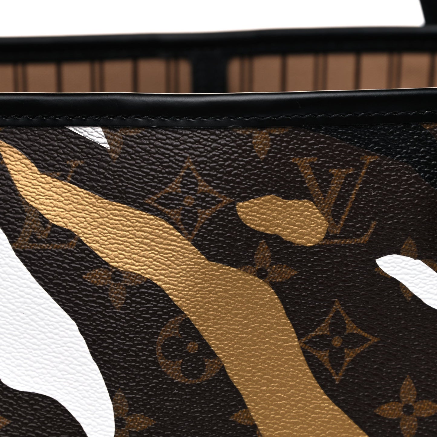 X LOL Monogram Neverfull MM Gold Silver