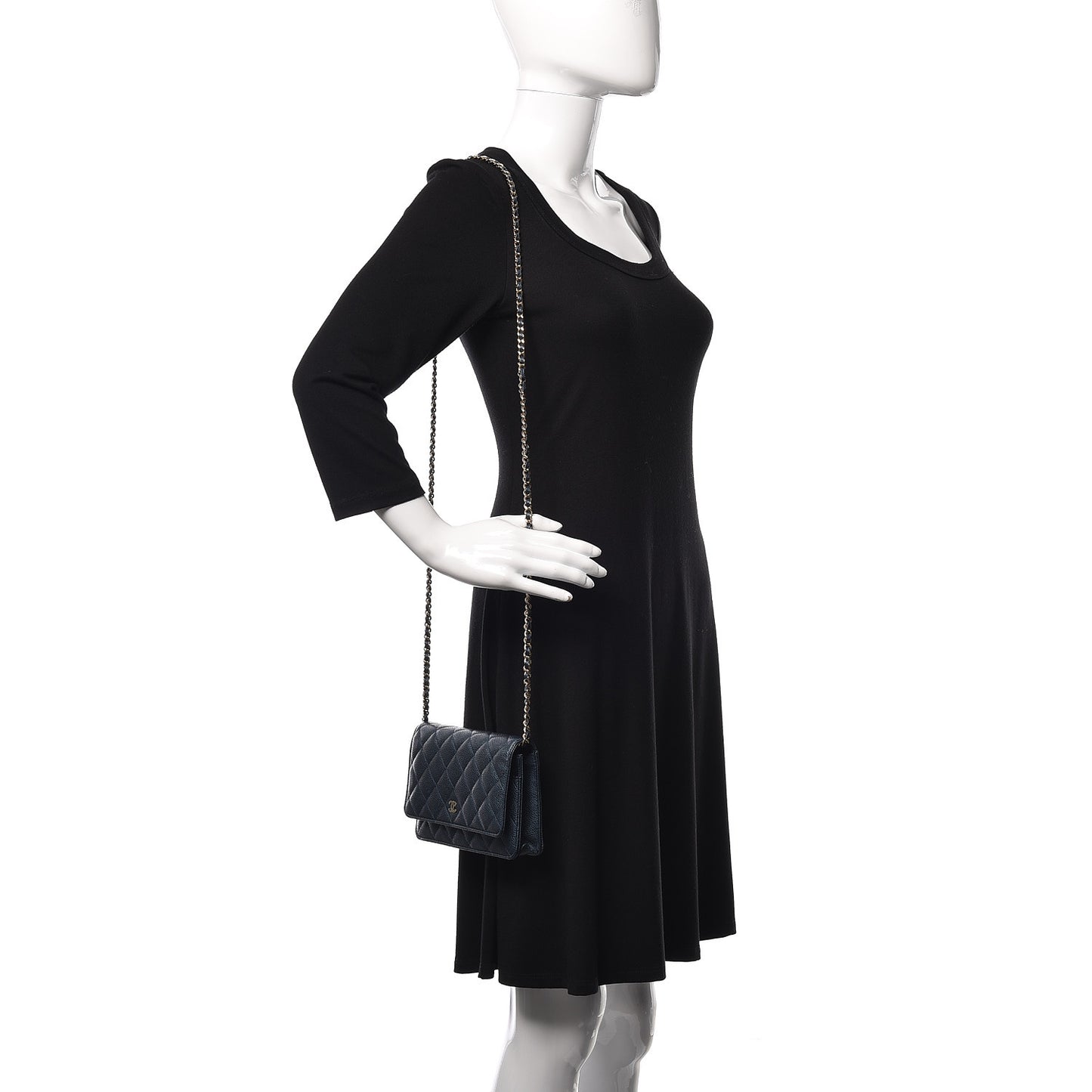 Iridescent Caviar Quilted Wallet On Chain WOC Dark Blue