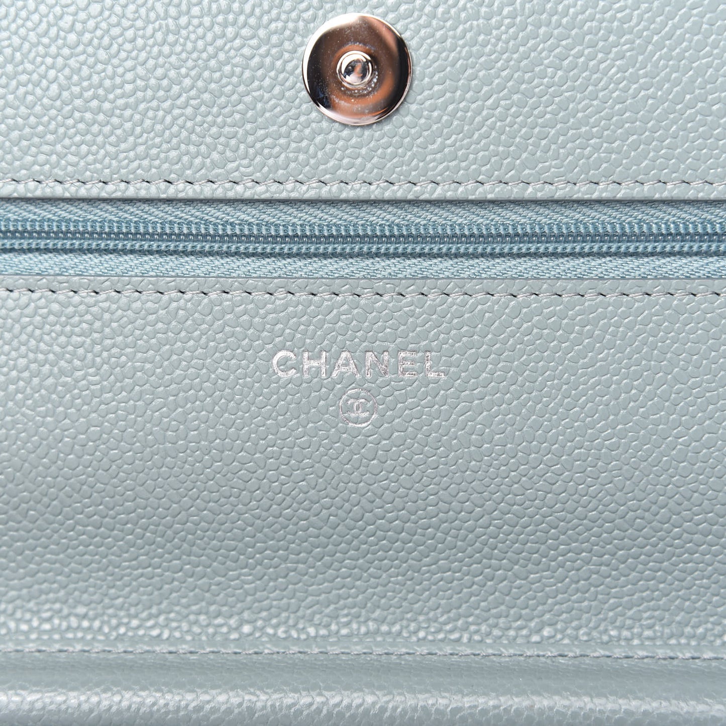 Caviar Quilted Wallet On Chain WOC Light Blue