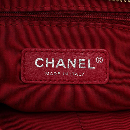 Chanel Metallic Aged Calfskin Quilted Large Gabrielle Hobo Silver 6 of 17