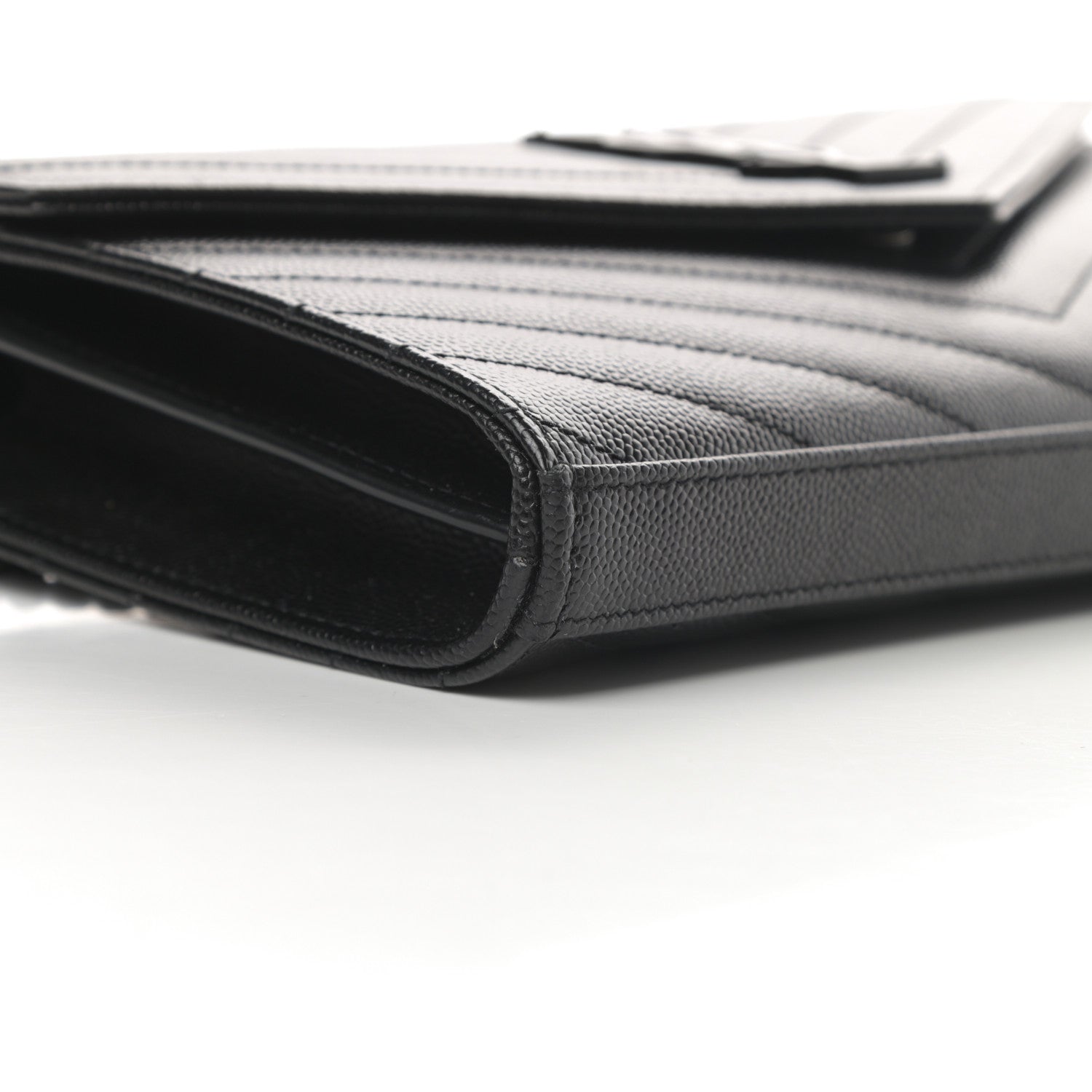 Saint Laurent Grain De Poudre Matelasse Chevron Monogram Chain Wallet Black 9 of 11