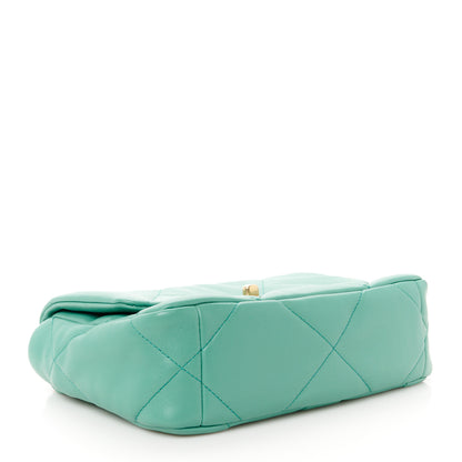 Chanel Lambskin Quilted Medium Chanel 19 Flap Green 4 of 11
