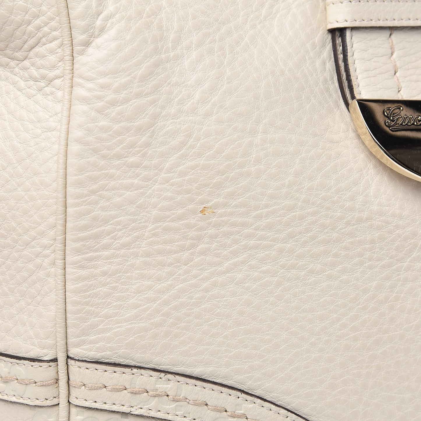 Calfskin Guccissima Large Signoria Tote Off White