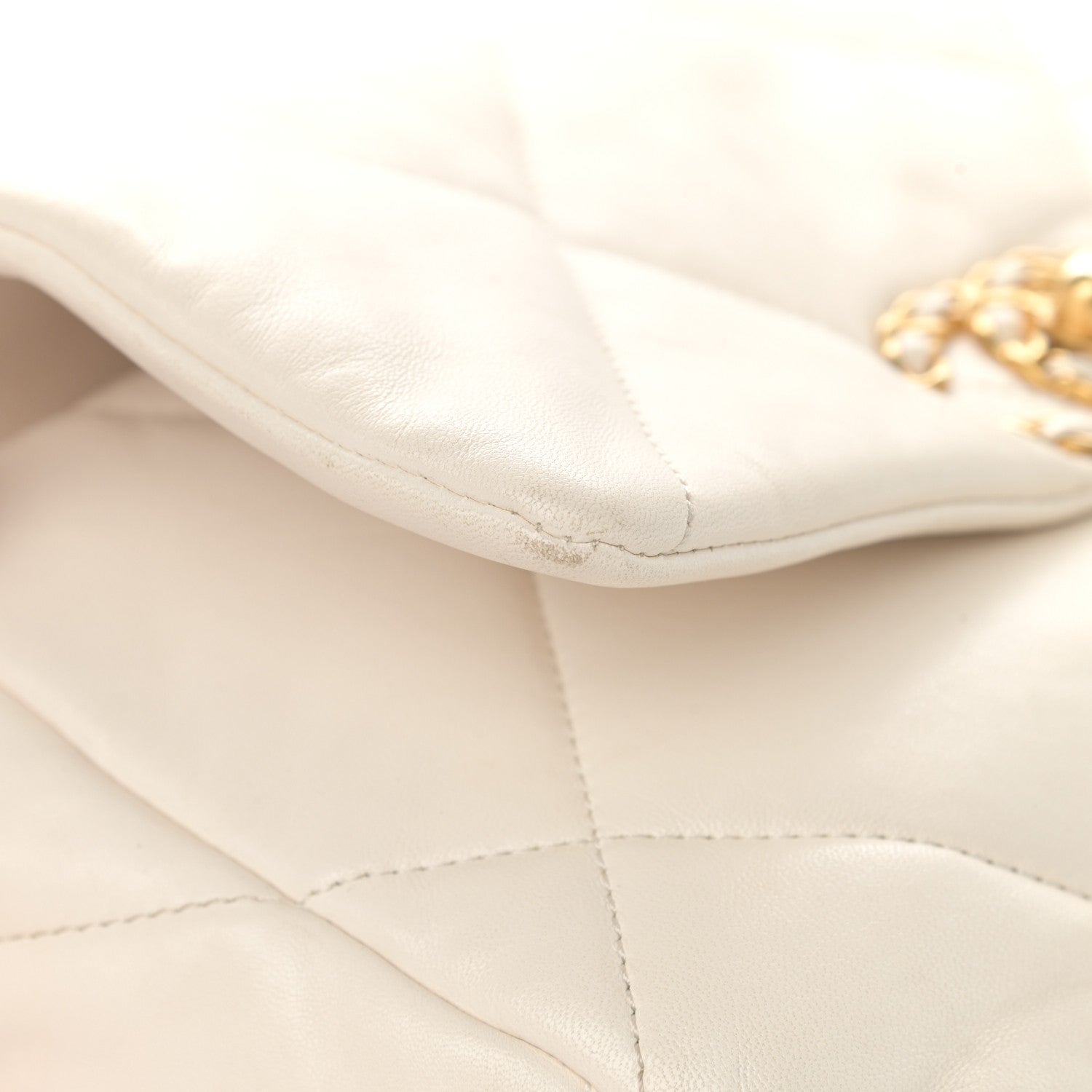 Chanel Goatskin Quilted Medium Chanel 19 Flap White 12 of 19