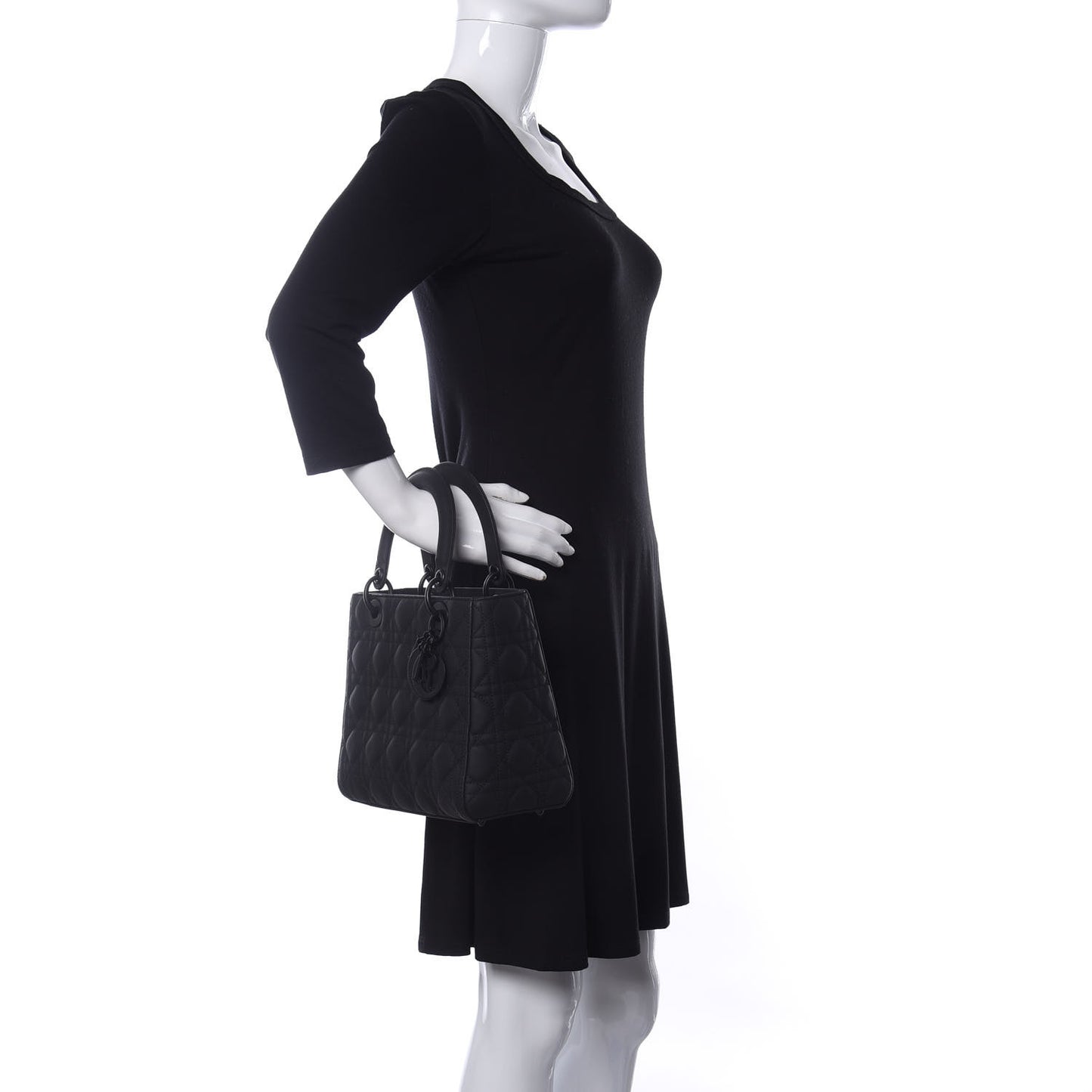 Ultra Matte Calfskin Cannage Medium Lady Dior Black