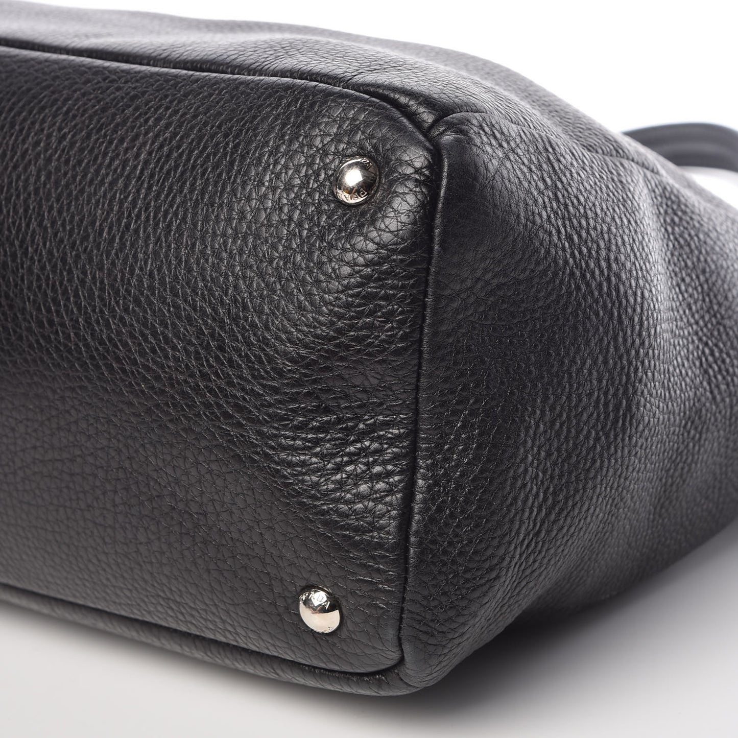 Vitello Daino Tote Black