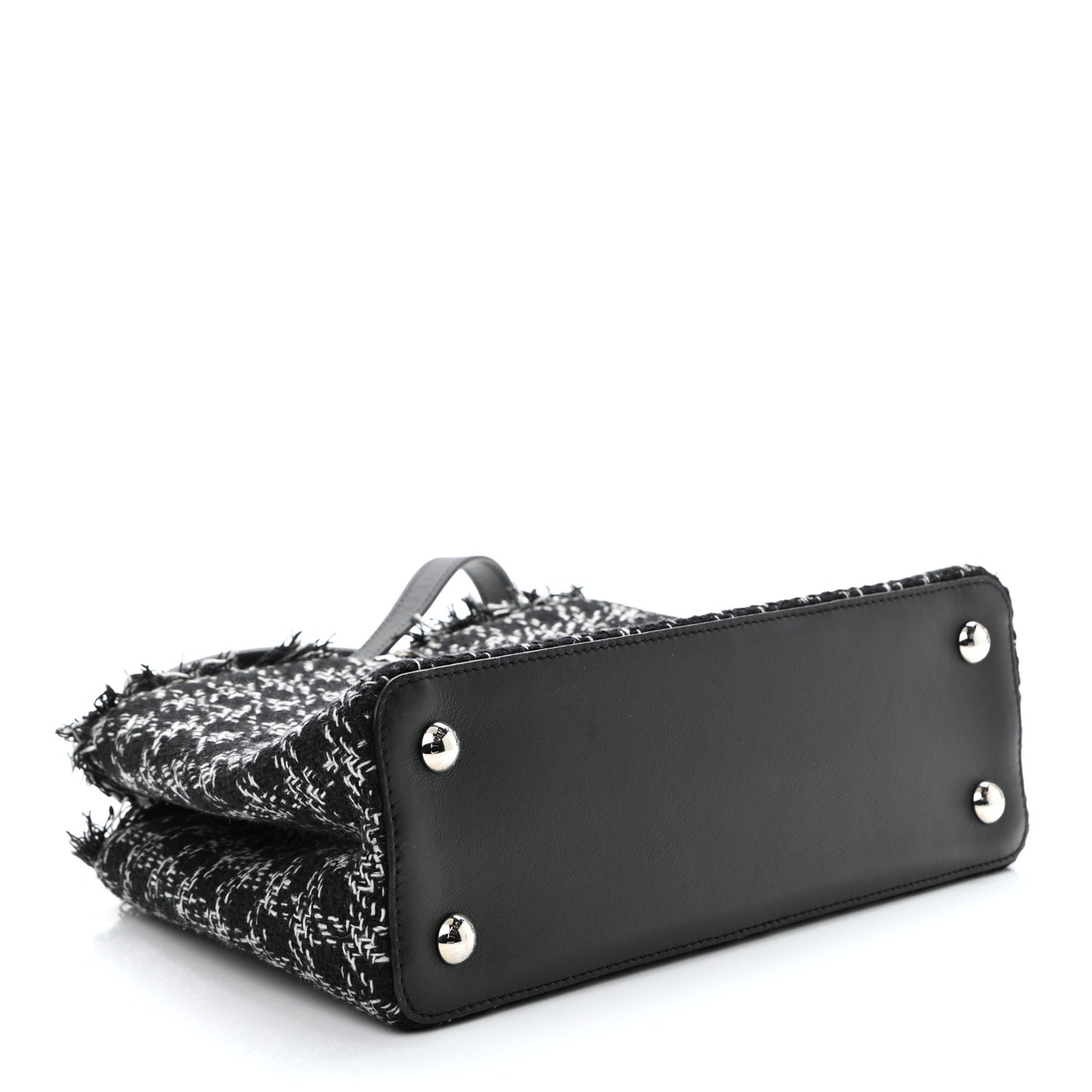 Tweed Calfskin Capucines MM Black White