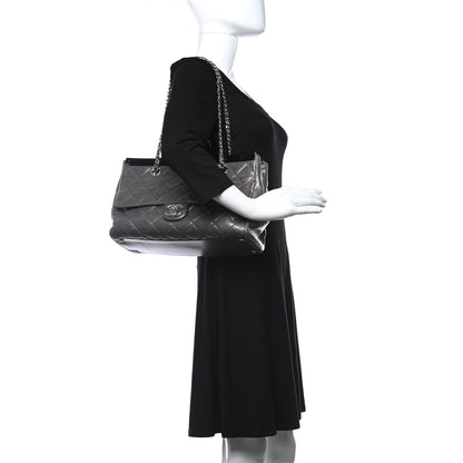 Chanel Glazed Calfskin Quilted Small CC Delivery Tote Grey 2 of 9