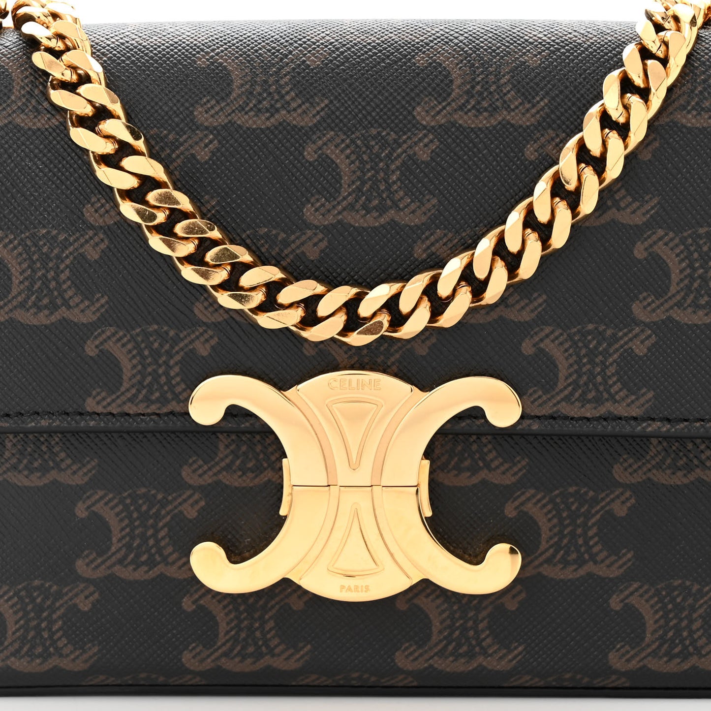 Triomphe Canvas Chain Shoulder Bag Tan