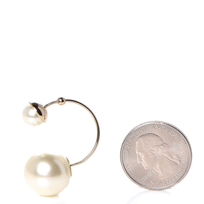 Christian Dior Pearl Ultradior Earrings Cream 2 of 5
