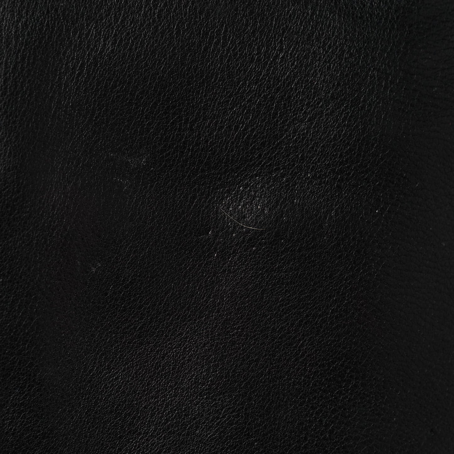 Calfskin 61 Tote Black