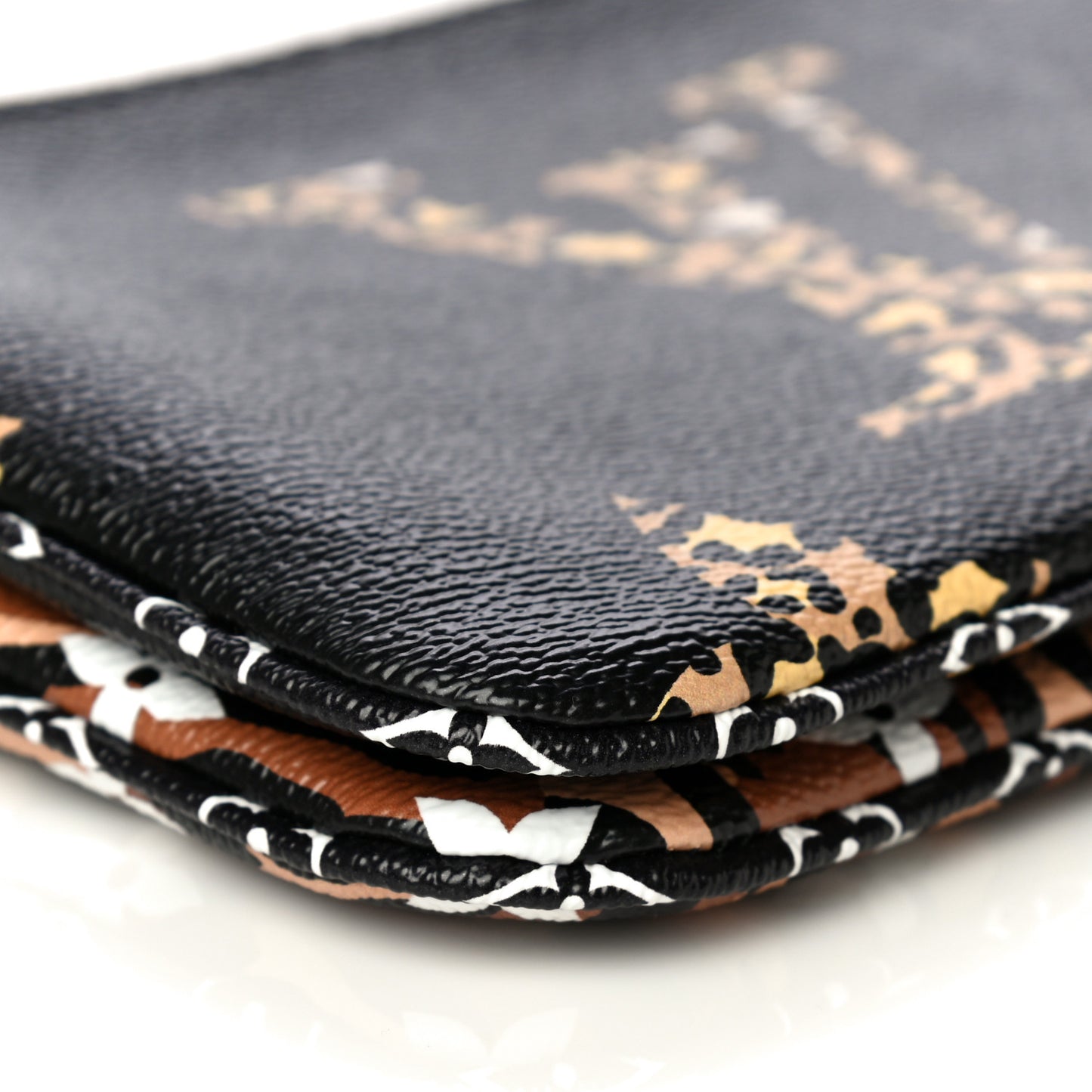 Monogram Giant Jungle Pochette Double Zip Black