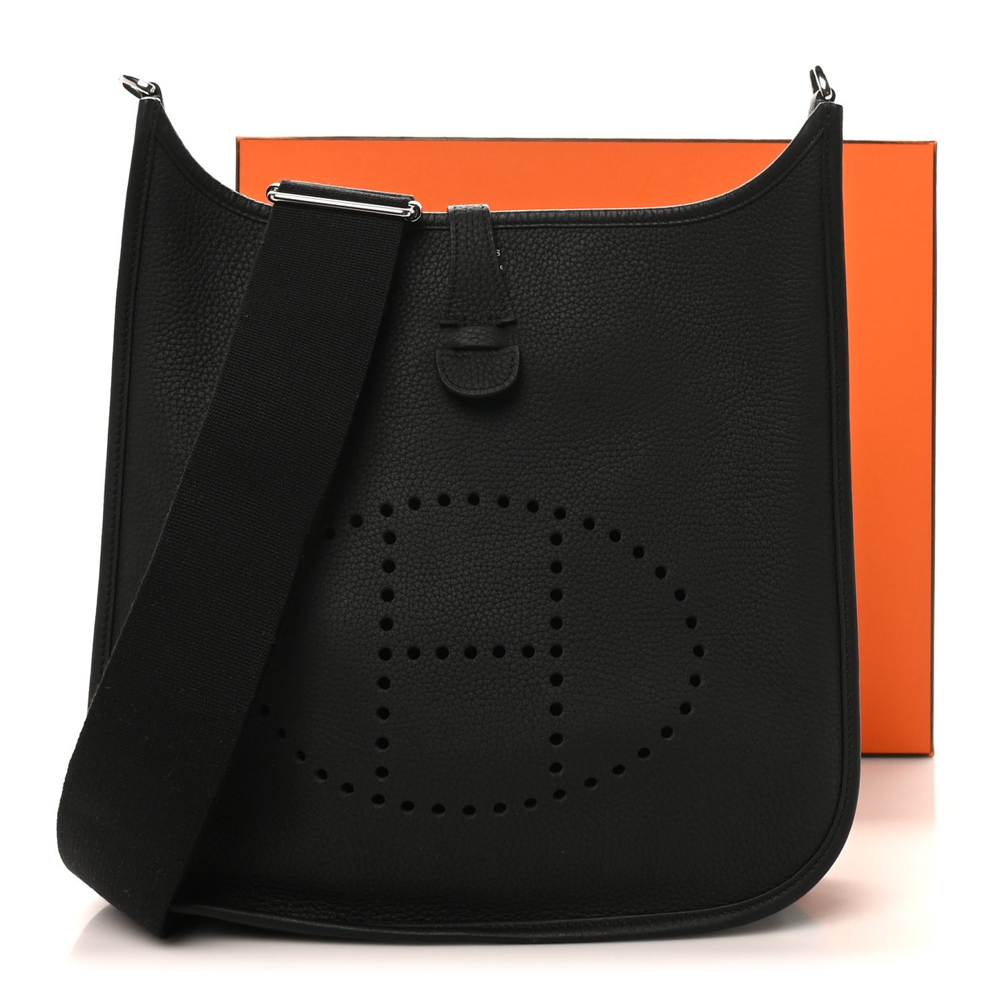 Taurillon Clemence Evelyne III PM Black