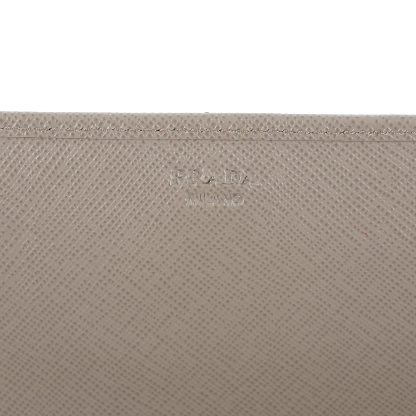 Saffiano Metal Oro Chain Wallet Argilla