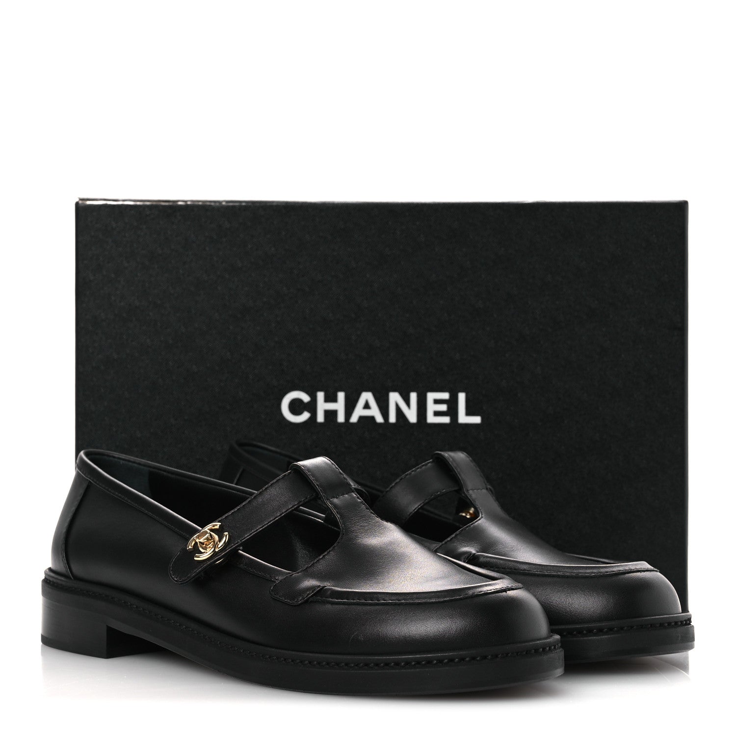 Chanel Calfskin CC Turnlock Moccasins 40 Black 1779023 – FASHIONPHILE