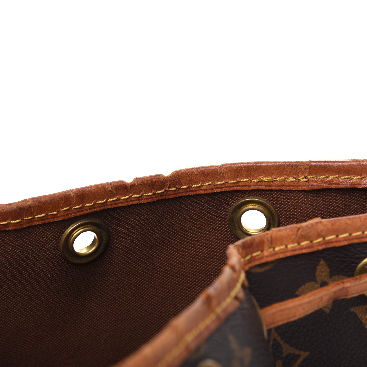 Louis Vuitton Monogram Petit Noe 22 of 29