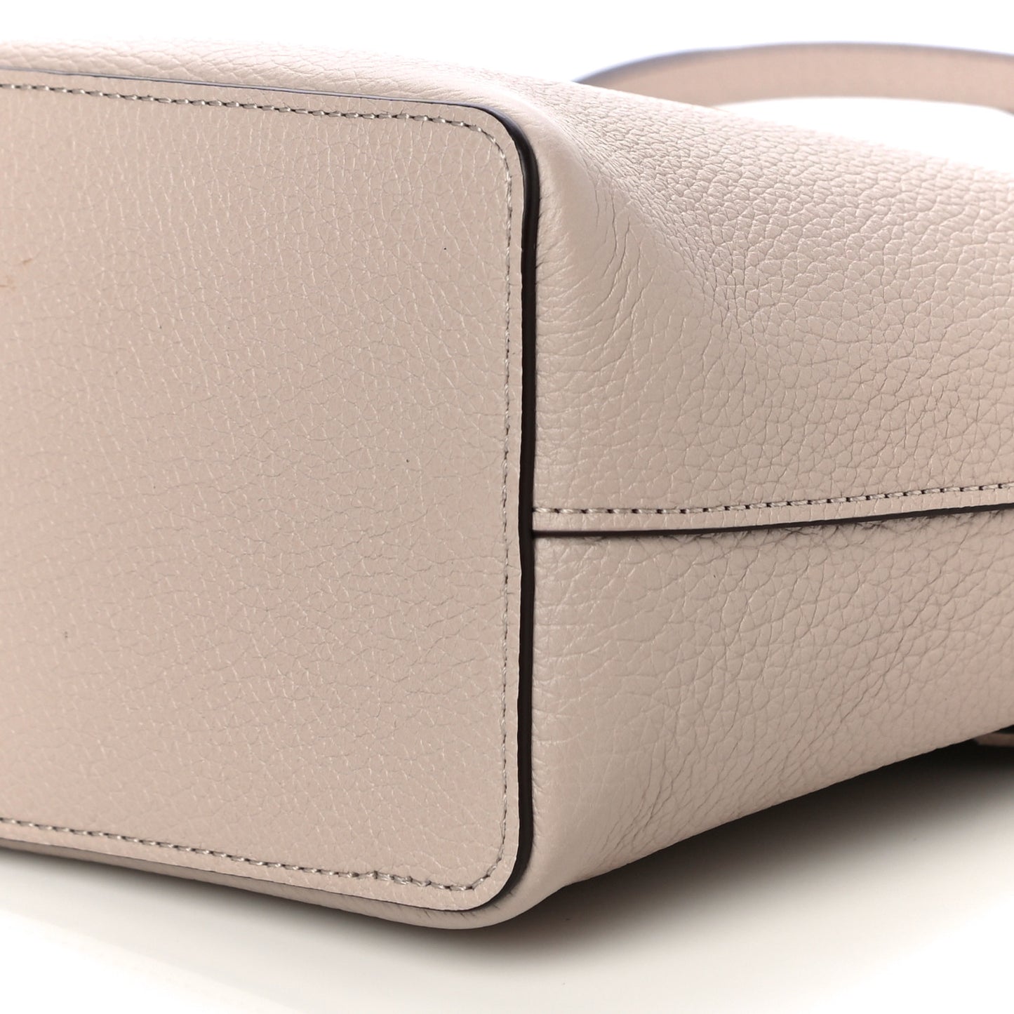 Calfskin Nano Lockme Bucket Greige