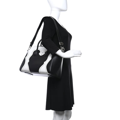 Givenchy Calfskin Brogue Medium Antigona Black White 2 of 9