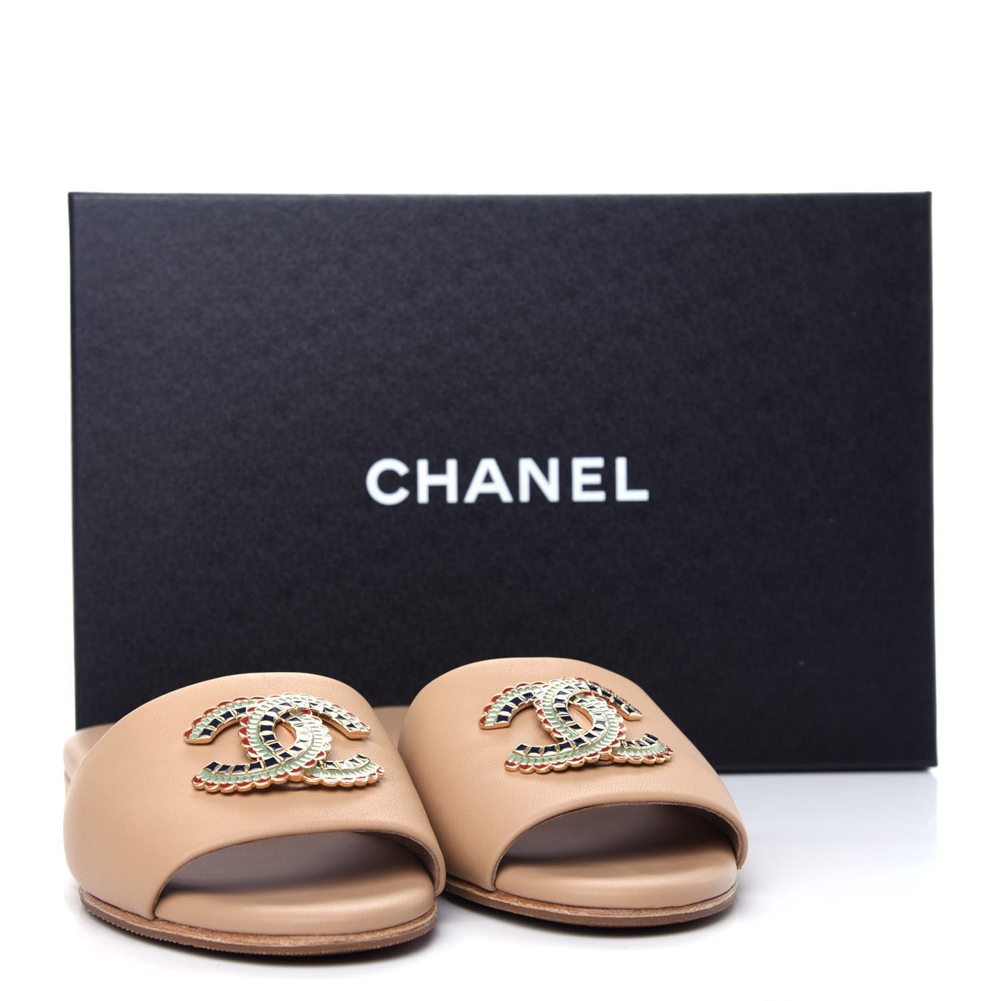 Lambskin Enamel CC Mules 38.5 Beige