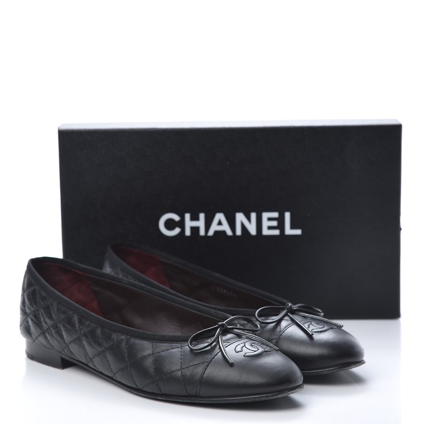 Aged Calfskin Quilted CC Cap Toe Ballerina Flats 40 Black