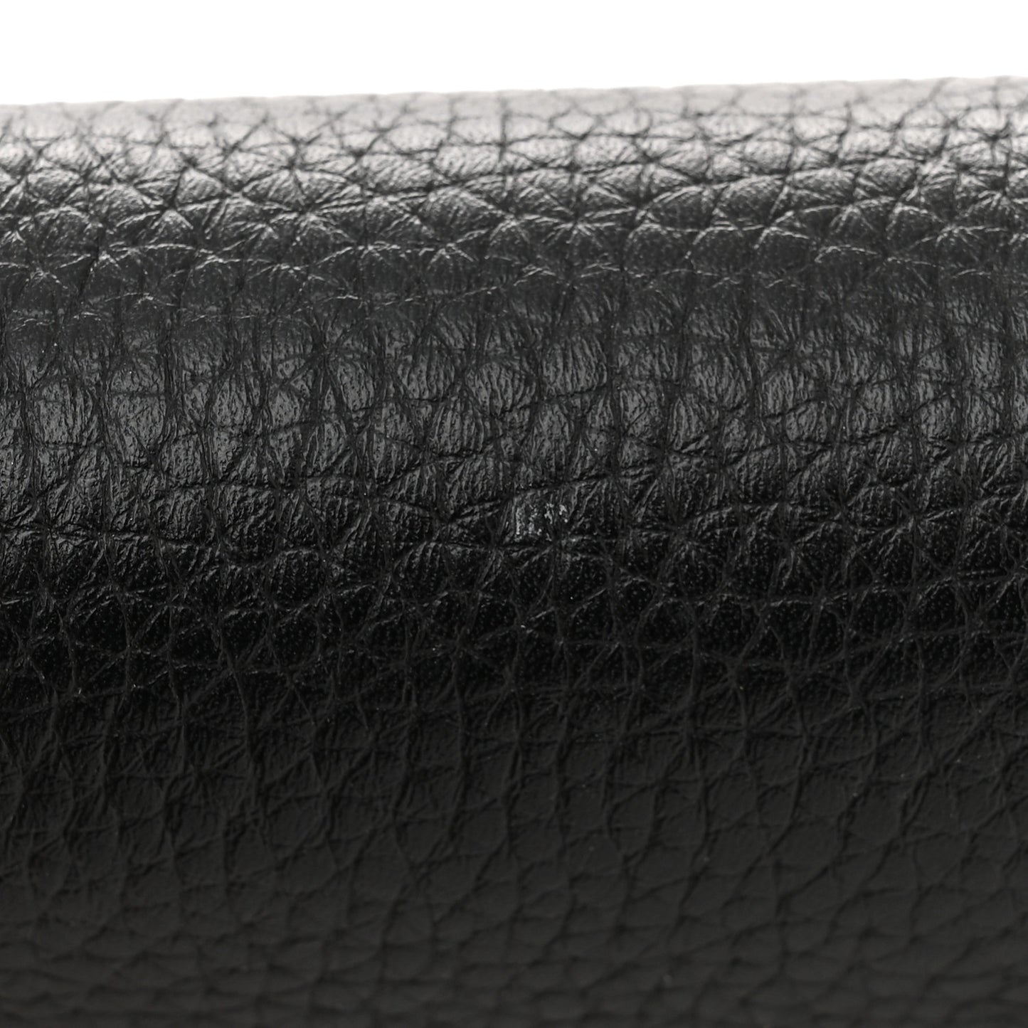 Pebbled Calfskin Rockstud Wallet On Chain Black