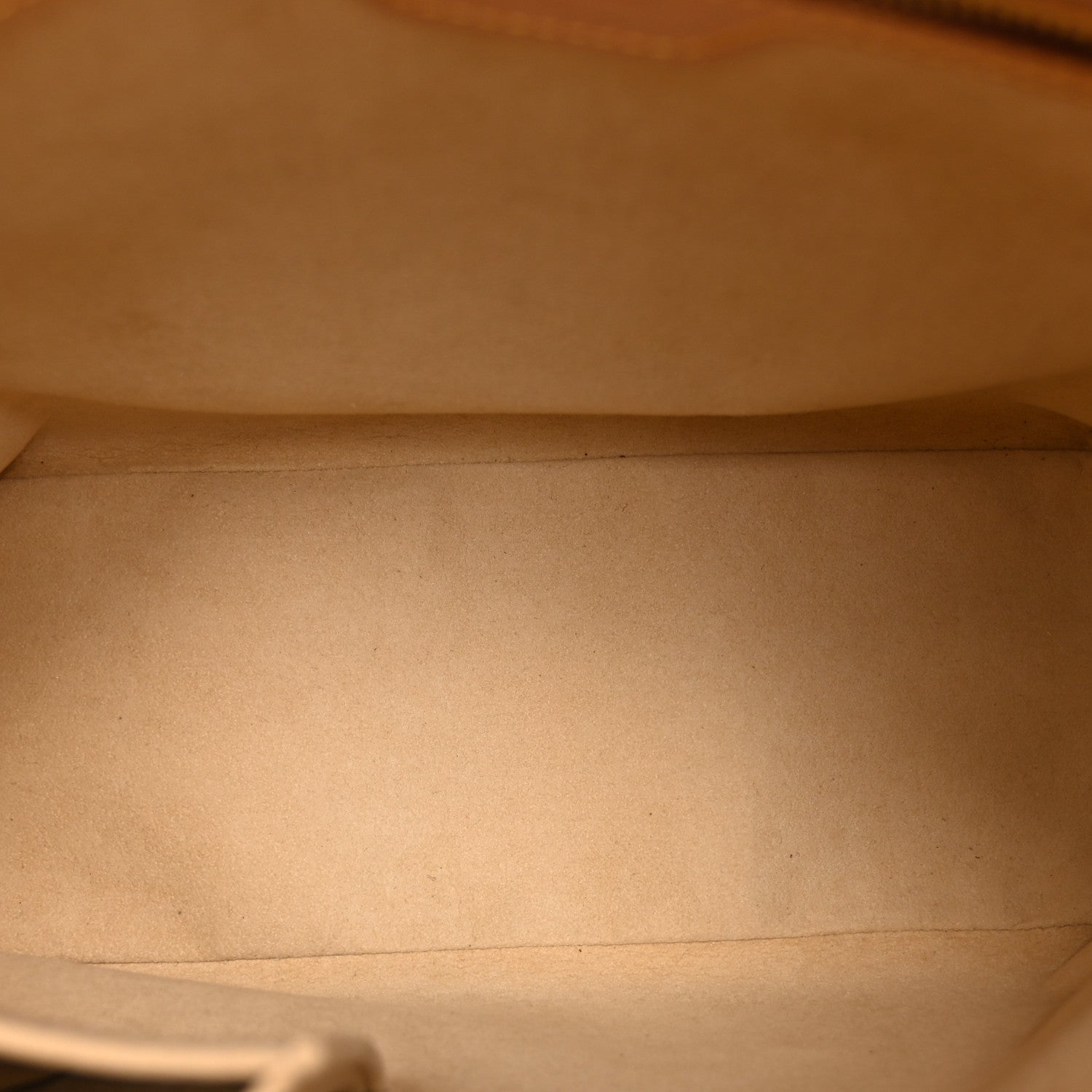 Louis Vuitton Monogram Looping GM 5 of 10
