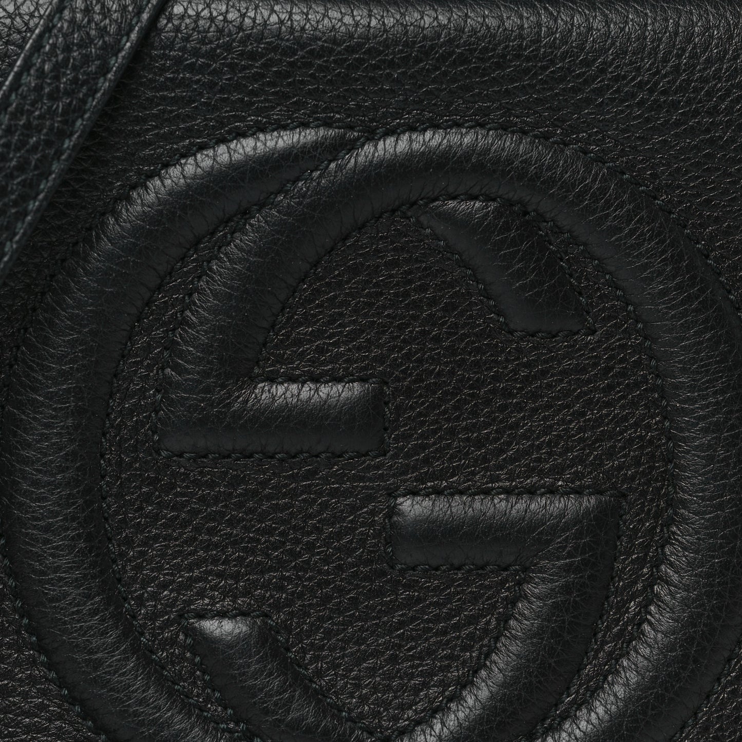 Pebbled Calfskin Small Soho Disco Bag Black