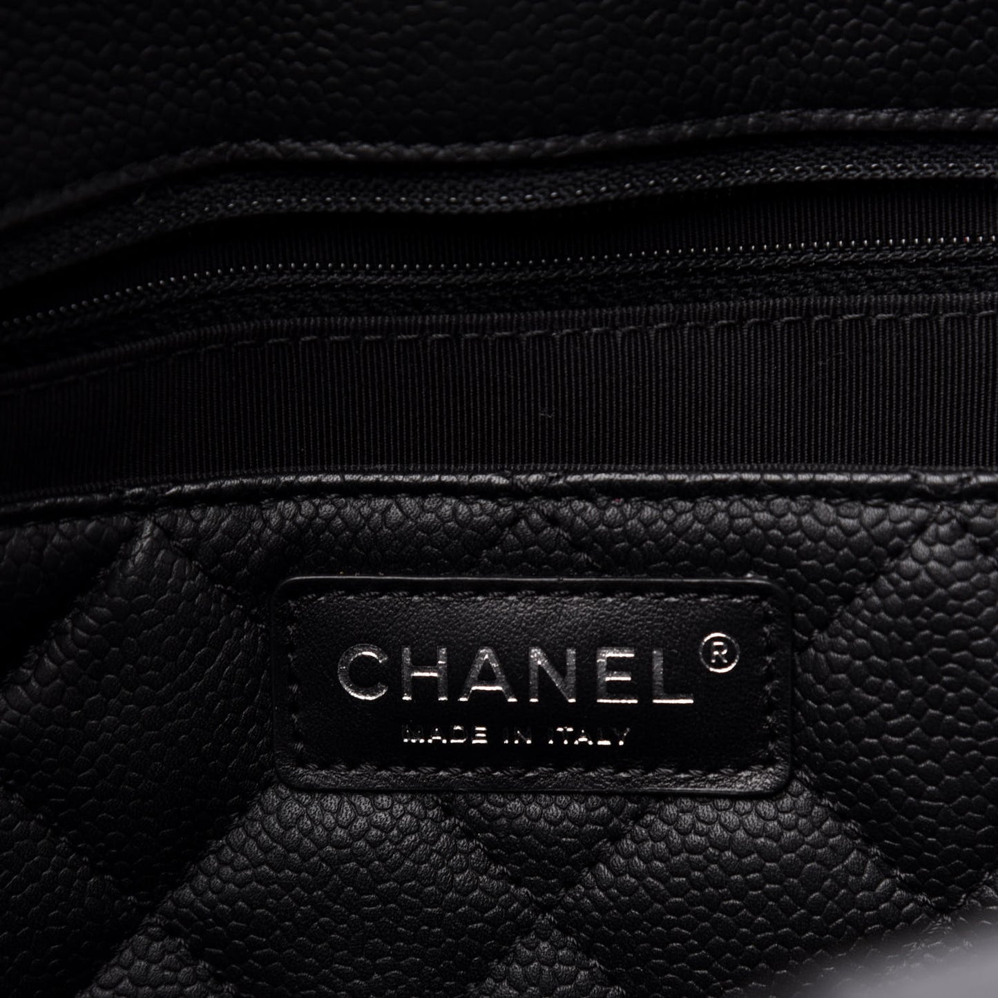 Caviar Quilted Large CC Box Shopping Tote Black