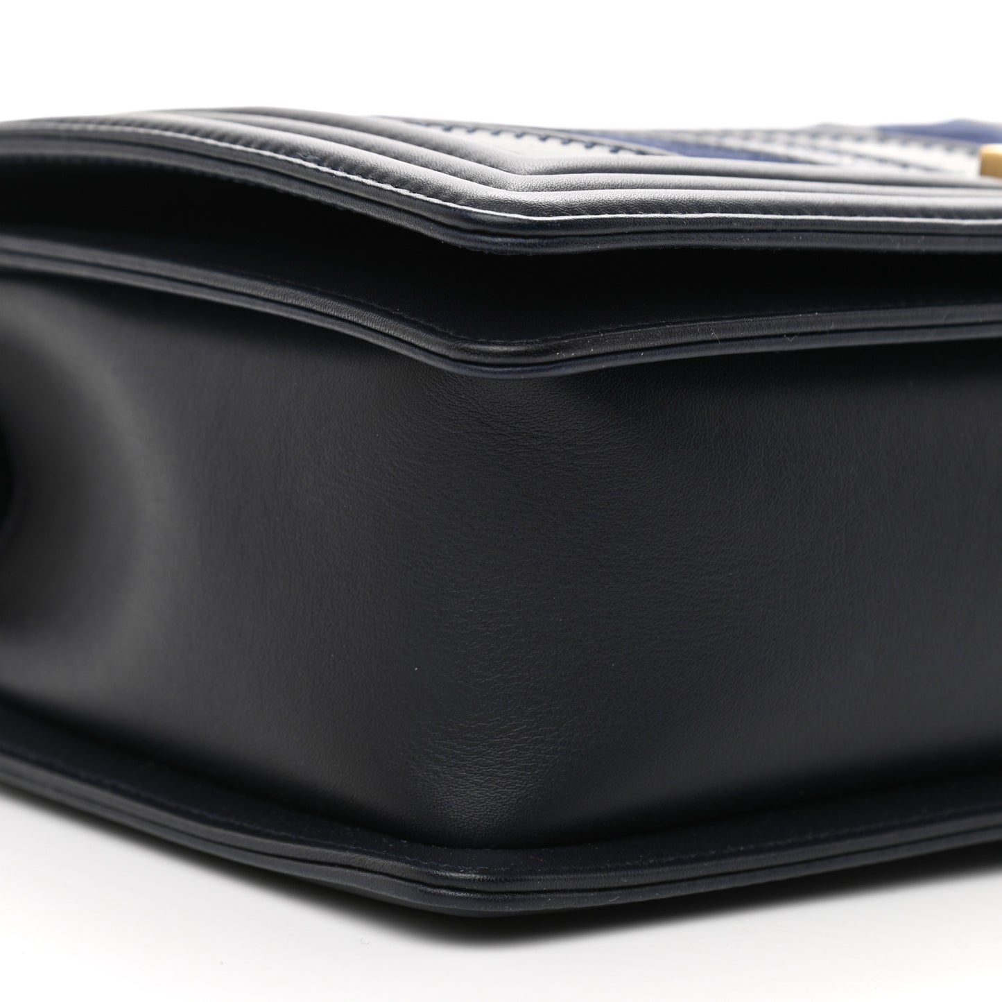 Caviar Suede Calfskin Chevron New Medium Boy Flap Navy
