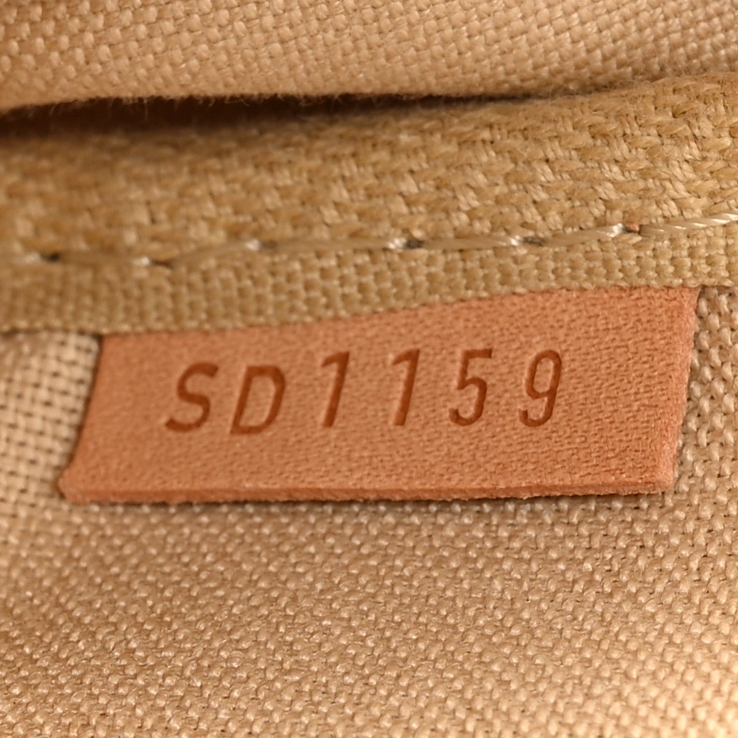 Louis Vuitton Damier Azur Favorite MM 7 of 11