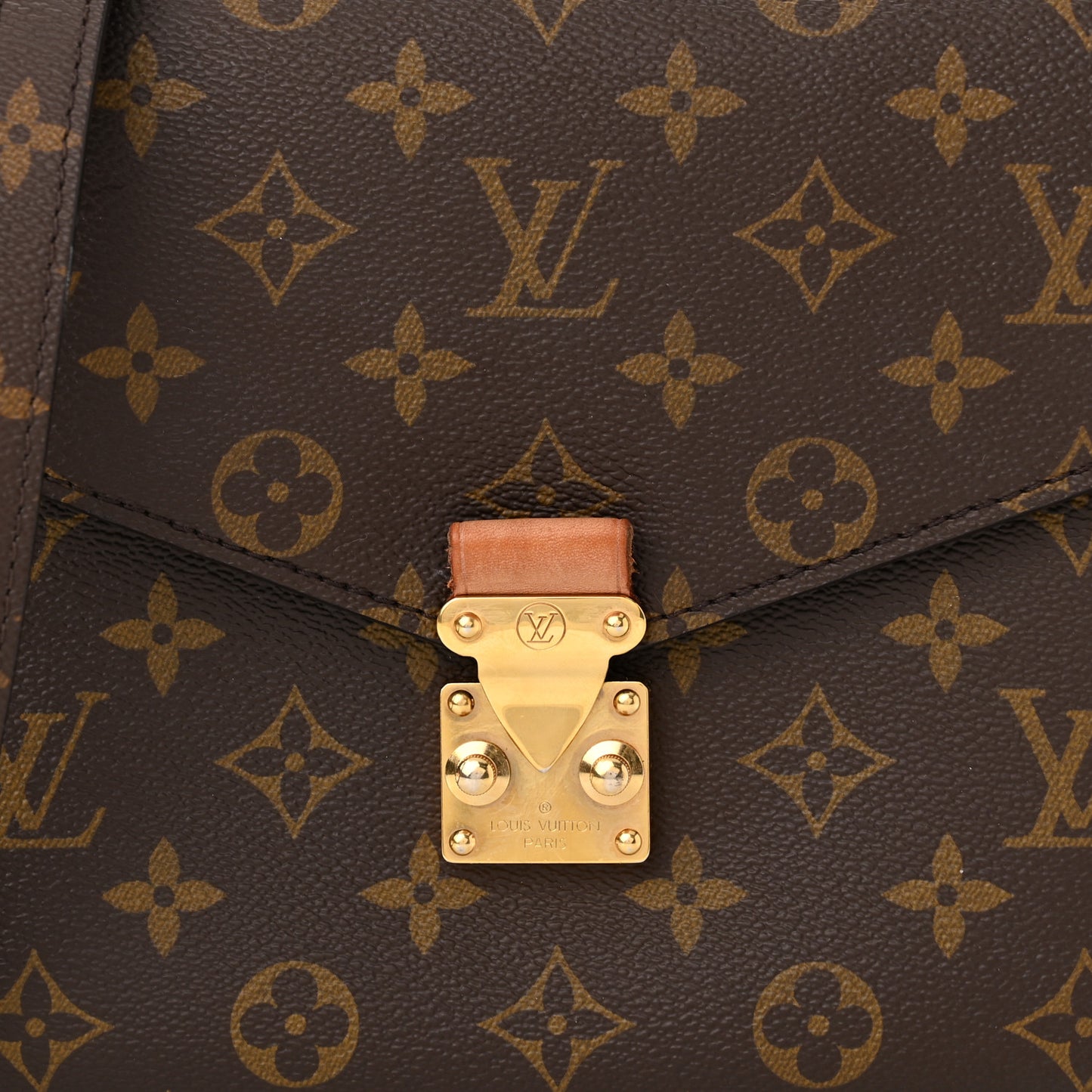 Monogram Pochette Metis
