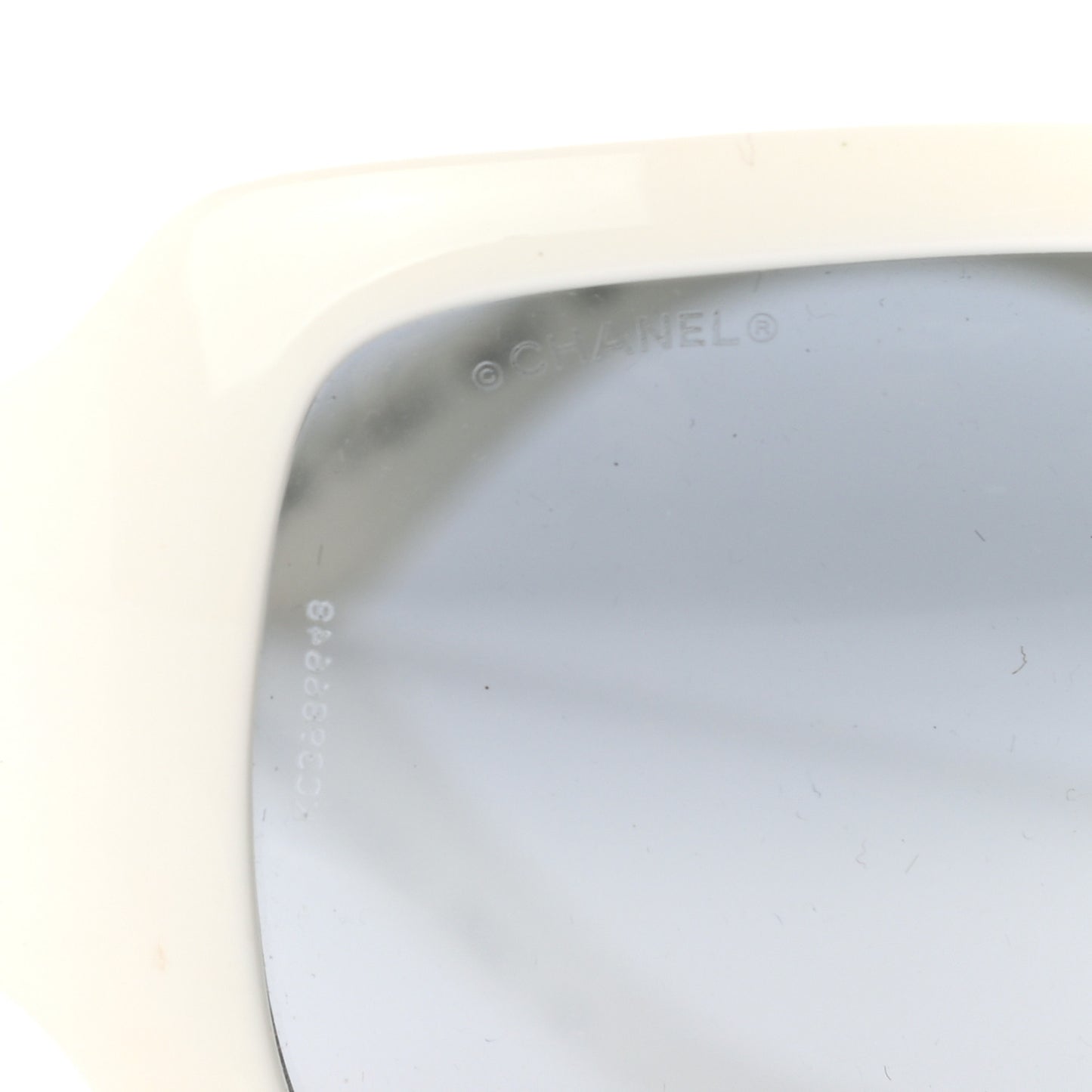 CC Sunglasses 6018 White