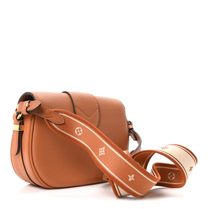 Louis Vuitton Grained Calfskin LV Pont 9 Soft MM Golden Siena 3 of 9