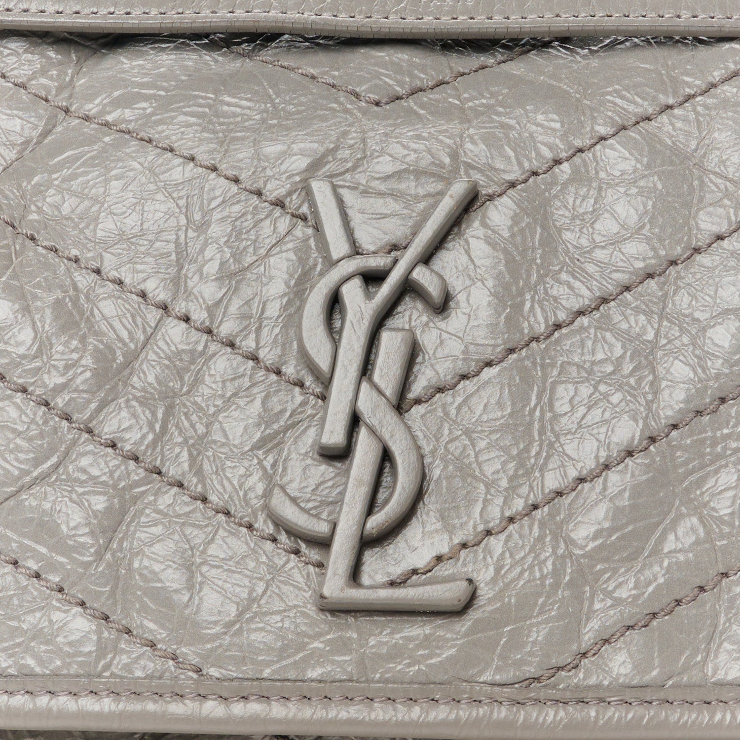 Saint Laurent Crinkled Calfskin Matelasse Monogram Medium Niki Chain Satchel Fog 9 of 11