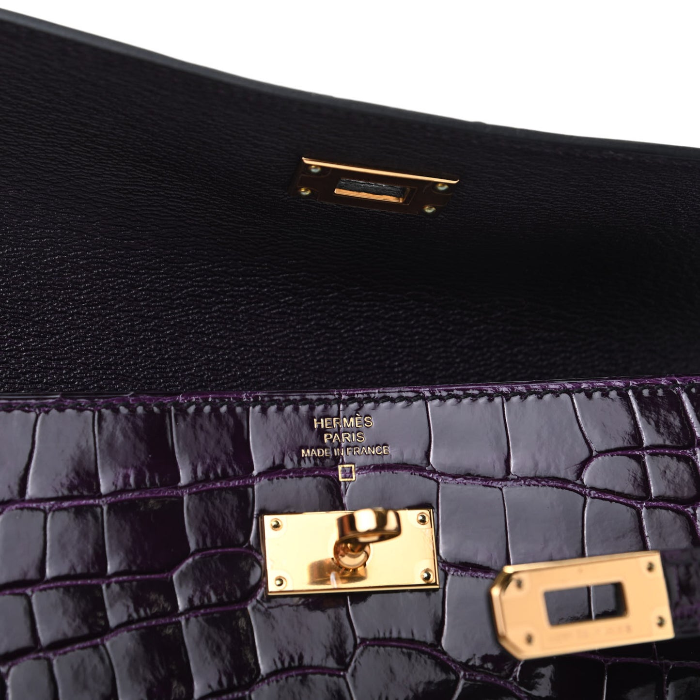 Shiny Alligator Kelly Longue Wallet Aubergine