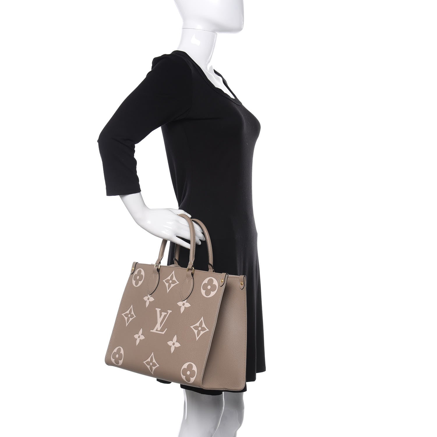 Louis Vuitton Empreinte Monogram Giant Onthego MM Tourterelle Creme 3 of 11